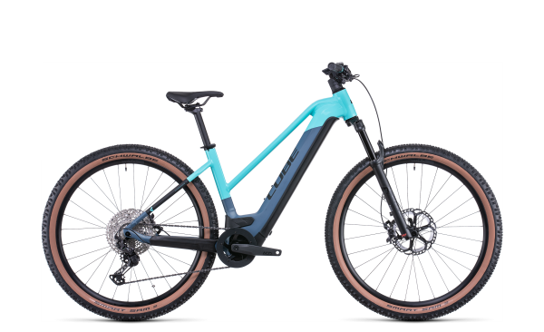 Cube Reaction Hybrid SLT 750