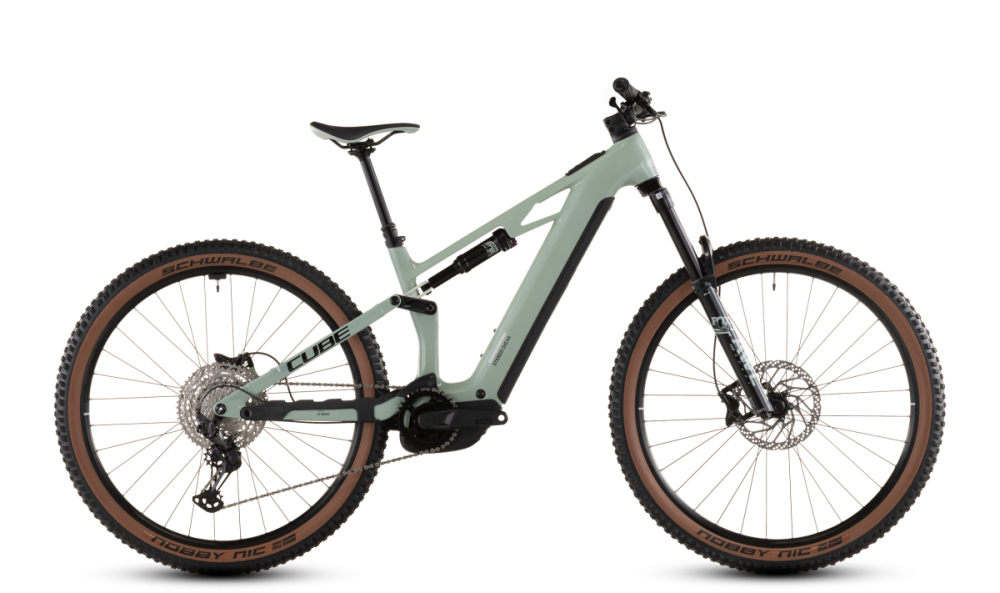 Cube Stereo Hybrid ONE44 HPC Race 800